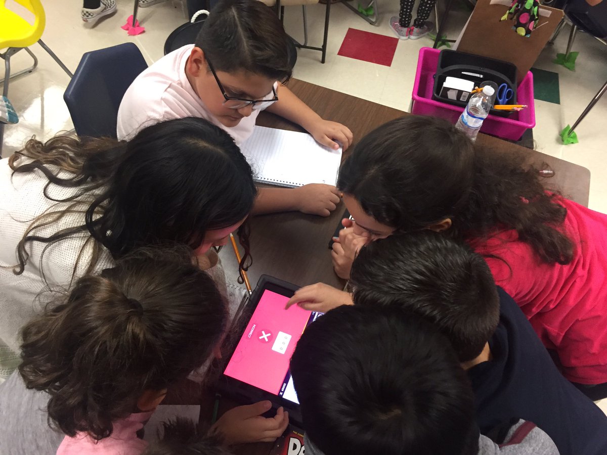 jenjouini's tweet photo. Mathematicians working together to apply what we know about Place Value. #Rosadoand JouinisTribe @irenerosado21 #carnahantribe @quizizz https://t.co/ej7KcrZXLF