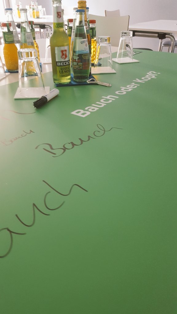 WTFcomm's tweet photo. Wir #WTFler sind eindeutig Bauch-Menschen! #WTF18 #wtfberlin 
Gleich geht's los. #Hackathon wir kommen. https://t.co/r39G2NWCzI