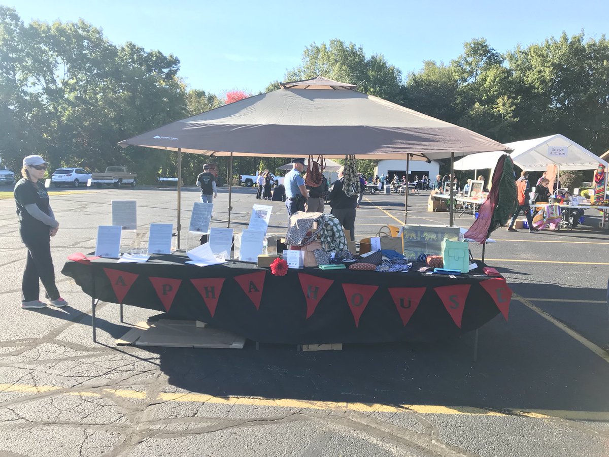 PccWalkathon's tweet photo. We are walking!!!
Freedom fighters, stop by our many wonderful tables. We have a silent auction and Rapha House goodies and Holy Yoga.
Try your luck at our treasure chest.
#pccwalkathon #LoveRescueHeal #RaphaHouse #hannahkerr https://t.co/D8vJreuI5y