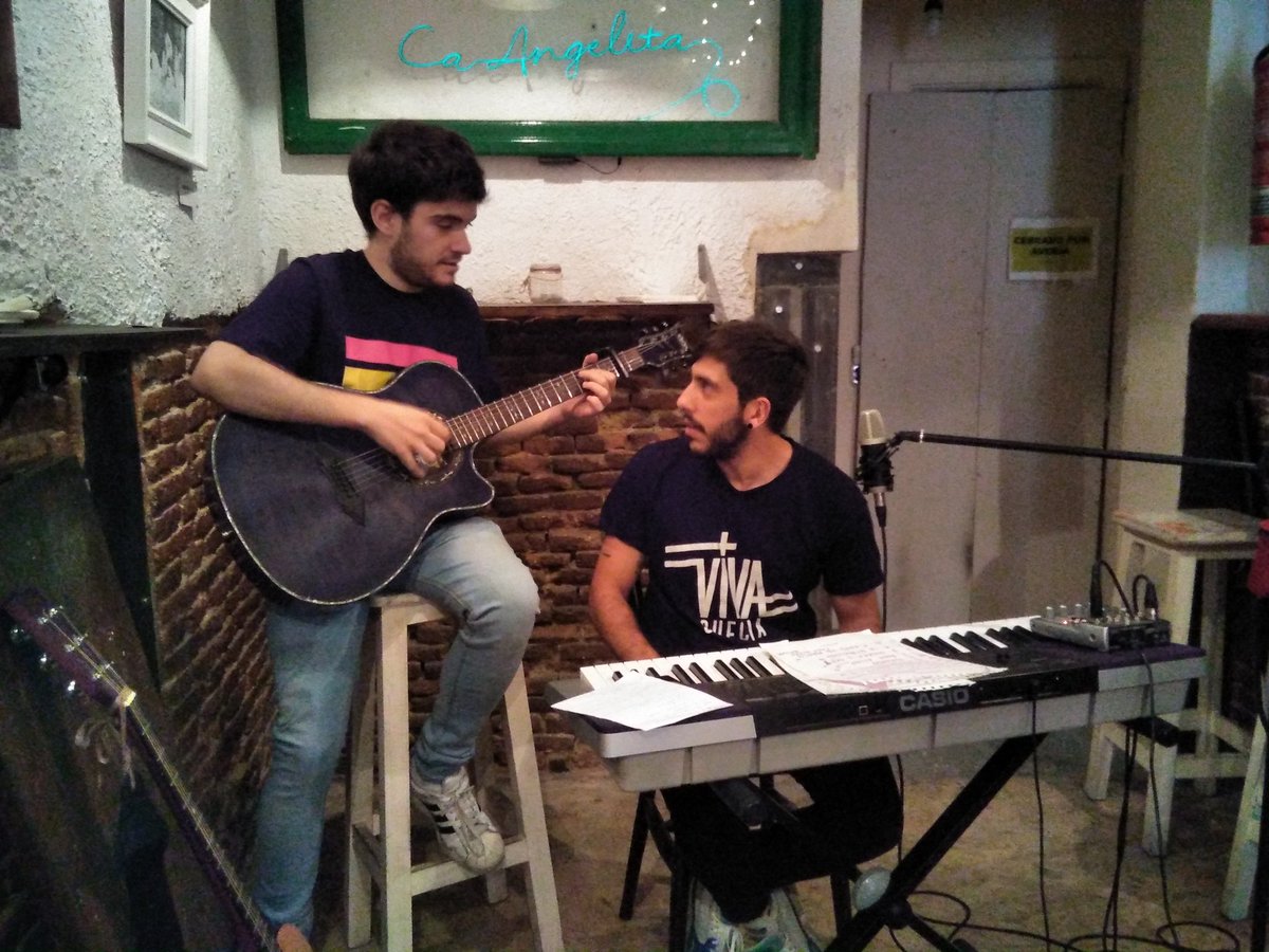 nandostation's tweet photo. Aquí está @nadiuskapop acabando su prueba de sonido en el #Reloadfest https://t.co/XK4Sfs0qC0