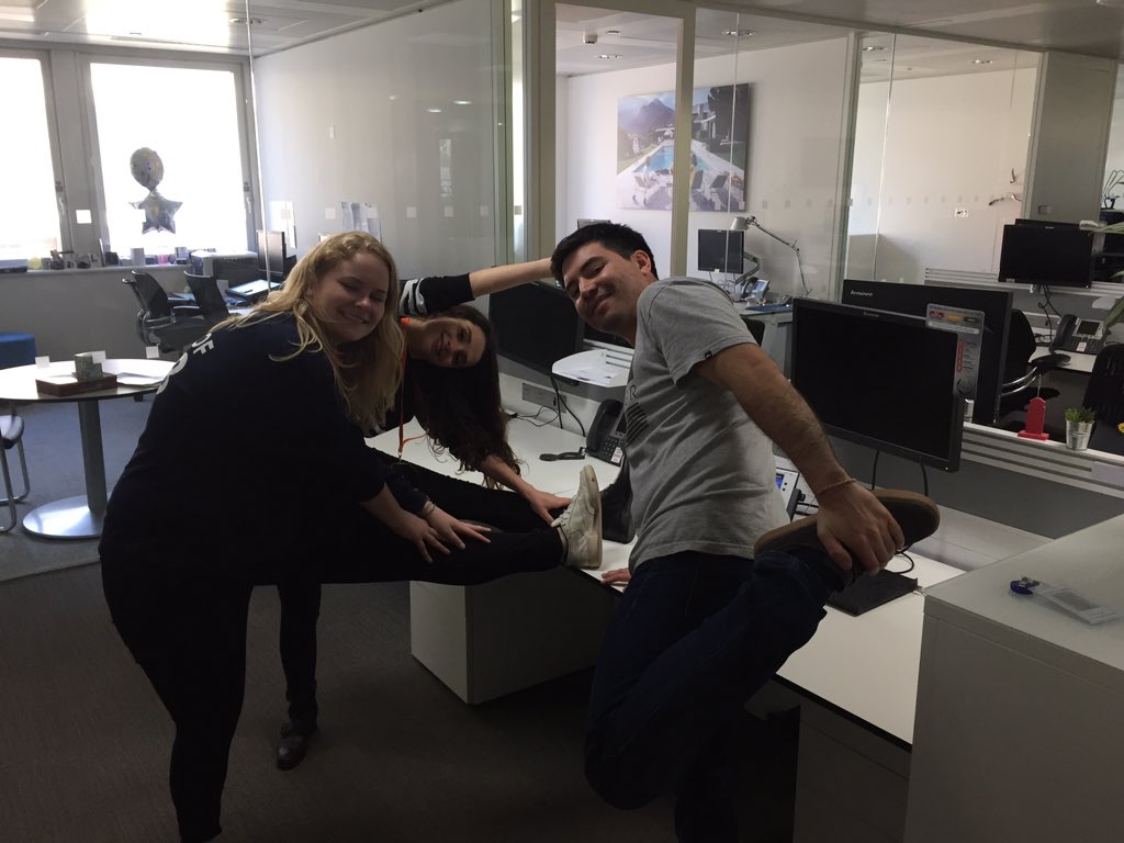 miguecastro26's tweet photo. Young and agile in business (office) ;) @apprenticeTB #davesteam https://t.co/A204mwNmCV