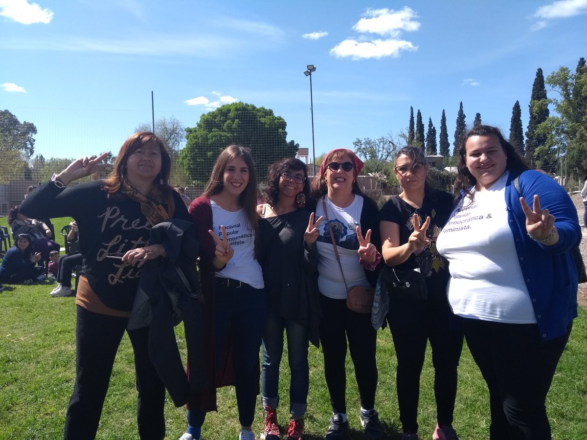 ViviGuardia's tweet photo. Las Mujeres organizándonos para el #EncuentroNacionaldeMujeres. Desde Mendoza decimos presente . #MujeresalGobierno #Cristinaalpoder @UniCiudadanaAR @UniCiudadanaMza #LujandeCuyo presente https://t.co/fLgPuZH8BR