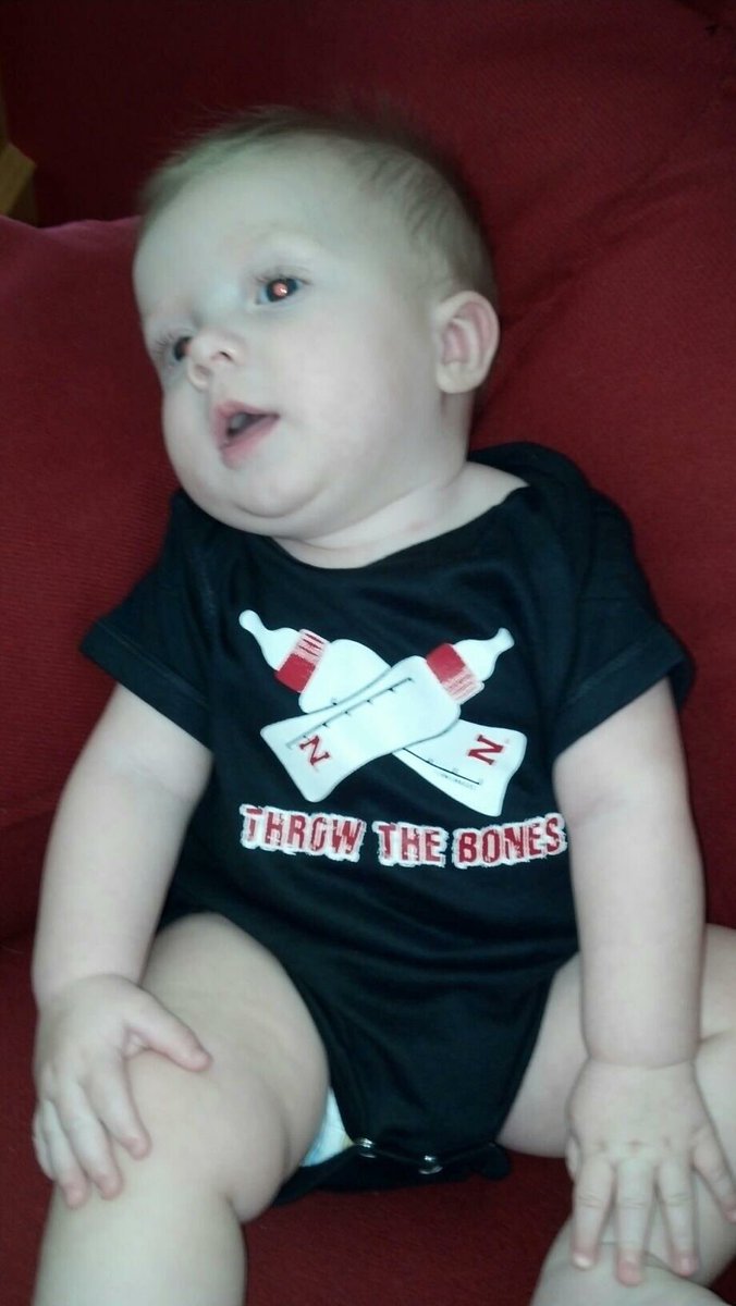 andycox__'s tweet image. Throwback @AdamCarriker94 #GBR#huskers