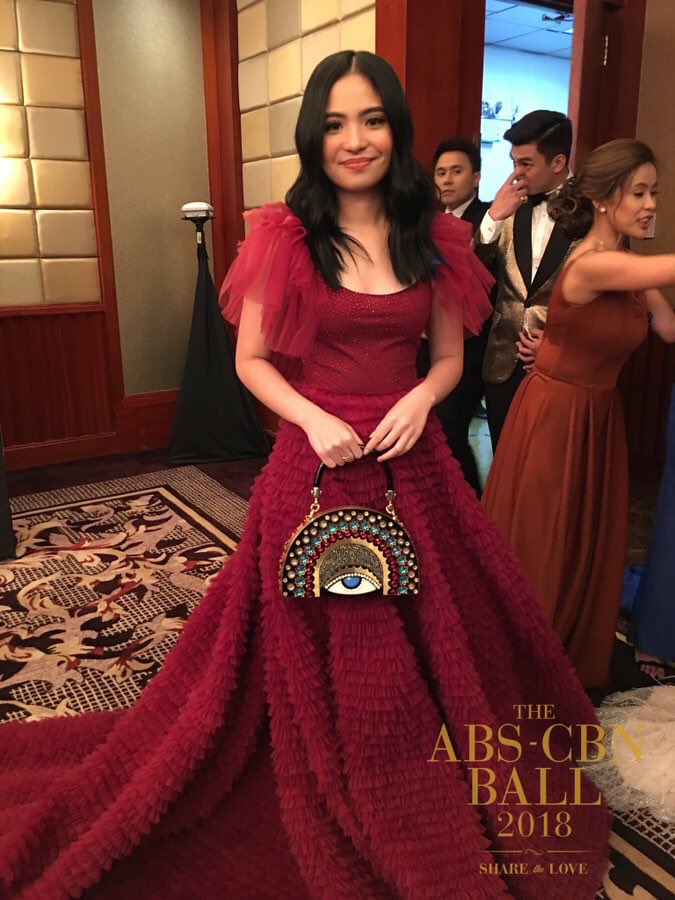 SaShters's tweet photo. OH MY GAAAWD! ANG GAGANDA NYO. 😍

SARAH GERONIMO and SHARLENE SAN PEDRO's GORGEOUS LOOK ON #ABSCBNBall2018  
#SaShters https://t.co/lyV0wKM1jO