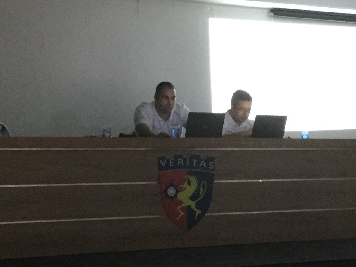 intradb's tweet photo. Corre que ainda dá tempo #CaravanaAzureData aqui no Auditório da UNINASSAU https://t.co/jXxj75i6Eq