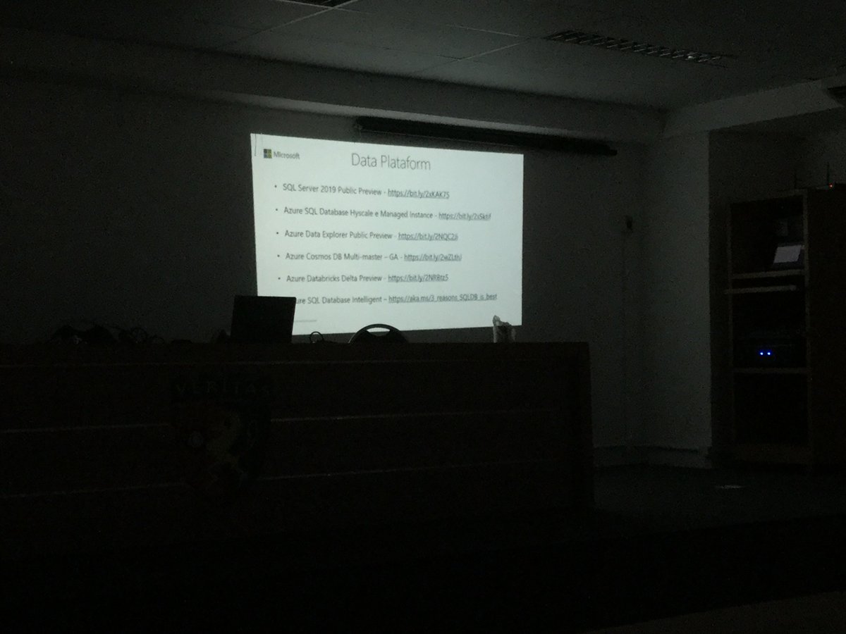 intradb's tweet photo. Novidades do #MSIgnite em primeira mão aqui na #CaravanaAzureDataRecife #SqlDataPlataform #MvpBuzz https://t.co/GuBdduP2I8