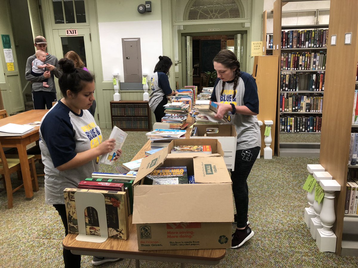 DrThomasNewsom's tweet photo. #obag2018 at the Public Library. @tamuc @LEADTAMUC &amp; in case you haven’t heard, they are having a book sale... https://t.co/KVBGczvkDs