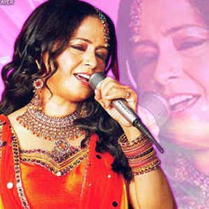 Babukishan's tweet photo. Pardesi Pardesi .. Chhaiyya Chhaiyya.. #BollywoodFolkQueen: #SapnaAwasti #Produced / #MusicComposed by #MusicLegend #KDBabuKishan #MusicReleased by #TSeries https://t.co/khxGqCpW9j
#folknews
#musicnews
#worldmusicnews
#bollywoodnews
https://t.co/0bwy2B7Ynx https://t.co/8XxgBS8l3d