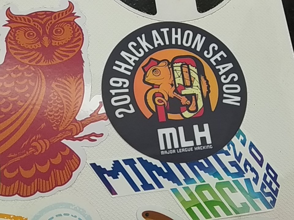 Darkensses's tweet photo. I'm ready to get a happy hack @ #MiningHack @MLHacks https://t.co/eAw0m1wig6