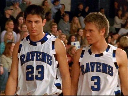 _SabrinaPowell_'s tweet photo. Officially entered my NATHON SCOTT year!!!2️⃣3️⃣🎉 @OTHdiary https://t.co/UvDUv9rMHc