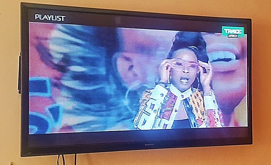 m_akwen's tweet photo. Mais une seule touche de Yawéh!!!🖑👌 #Bella❤ now playing on @TRACE_Africa 💪💪😆..
Keep watching here👉 https://t.co/tEUeSesI5j https://t.co/V0MnbzBSv6