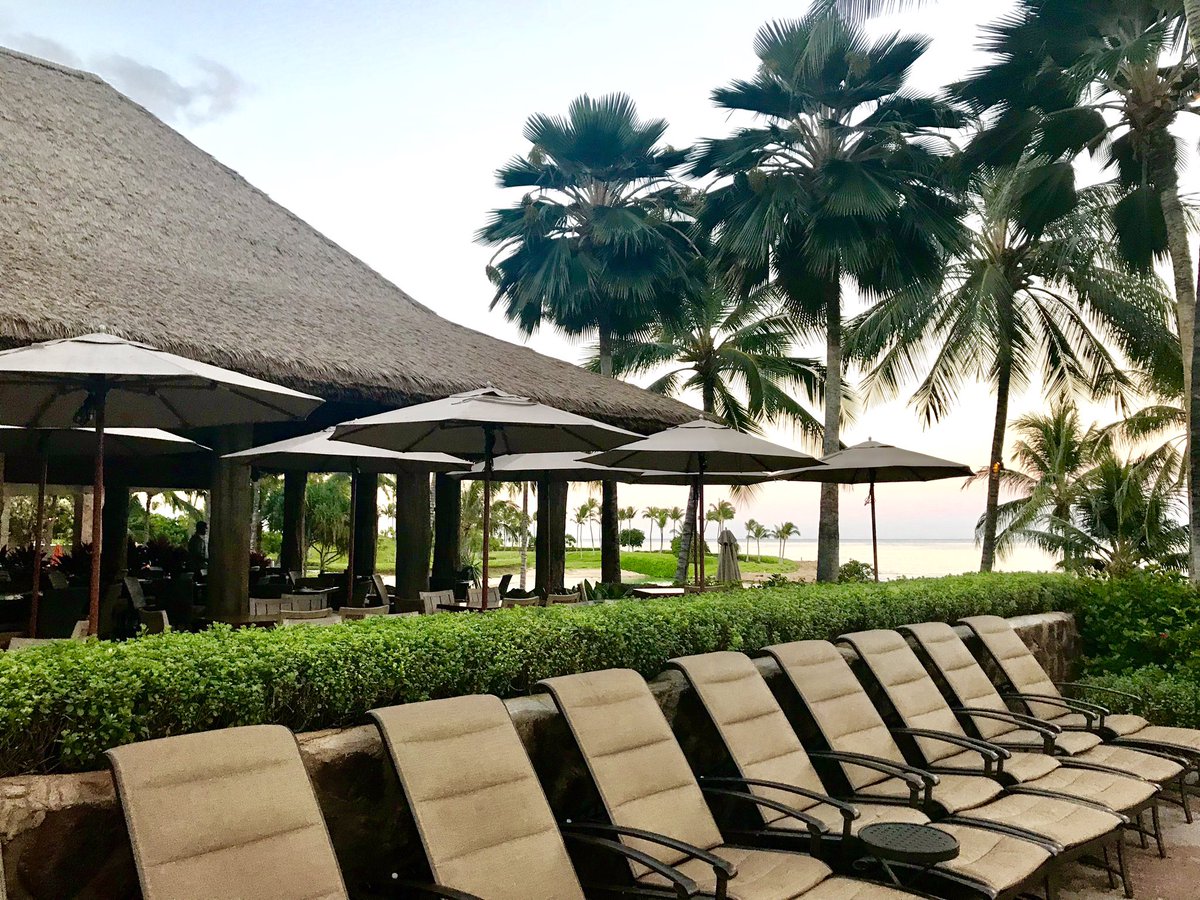 PlanningDisney's tweet photo. Taking a walk early in the morning Disney’s Aulani Resort. It’s so beautiful. #disney #disneyaulani #disneyaulaniresort #aulanidisneyresort #aulani #hawaii #oahu #oahuhawaii #familydisney #disneyfamily #disneyvacation #disneylife #disneylove #disneyresort #disneyfan #disneystyle https://t.co/LFKL5Fqjg4