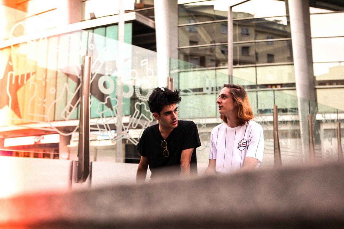 💥CONCIERTO💥 Hoy estaremos tocando en el <a href="/tempoclub/">Tempo Club</a> junto a <a href="/monteavaro/">Amelia Fernandez monteavaro</a> y va a estar muy muy entretenido (más que el derbi) así que esperamos veros a todxs a las 22:30 ahí 😎 #WHYWHYKA