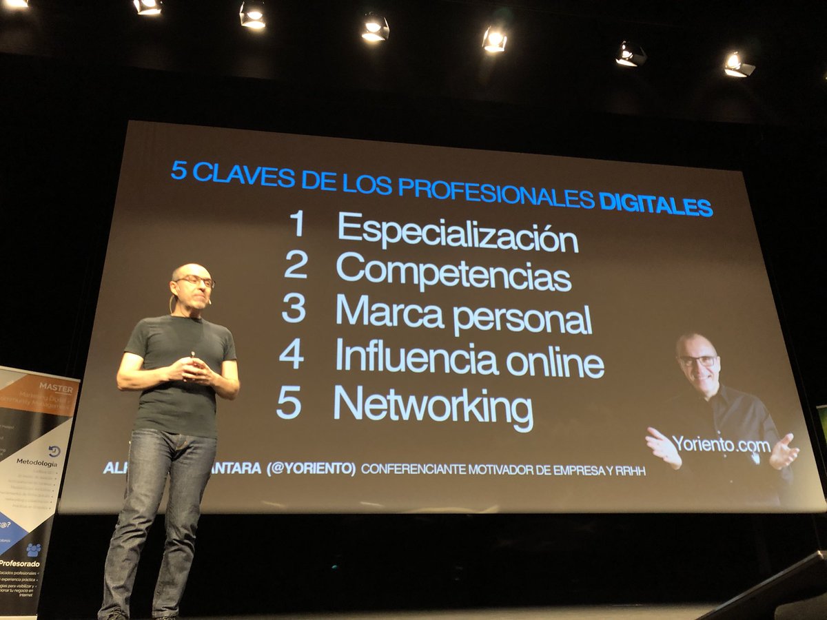 miguelfloro's tweet photo. 5 claves para los profesionales digitales nos lo dice @Yoriento en el #DSMValencia https://t.co/xJrSsYFAXt