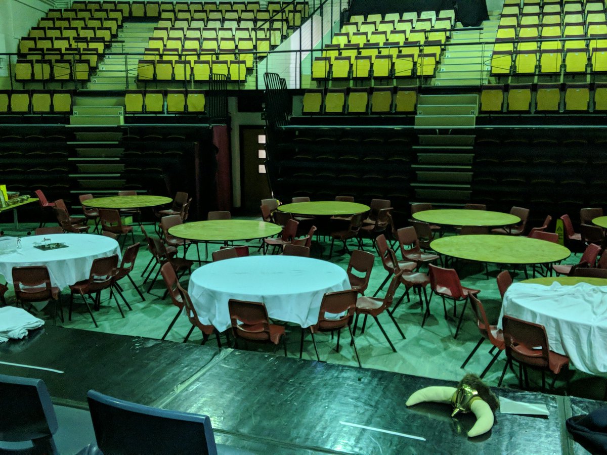 hhguitar1's tweet photo. Prep time for the gig at @fallibroome at 7:30, tickets still available on the door so come on down!!!
@HHMusicSchool @hhyouthjazz
#hhmusic #Coast2Coast #hhintern #hhguitar #hhmatt #vikinghat https://t.co/HIZDFvuhQn