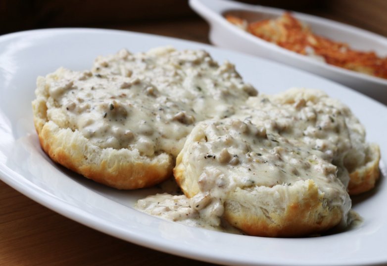 GamlinWH's tweet image. Mind your own biscuits and life will be gravy. 
.
.
.
#gamlinwhiskeyhouse #stl #stleats #stlbrunch #stlfoodies #biscuitsngravy #bestrestaurantsinstl #brunch #cwescene