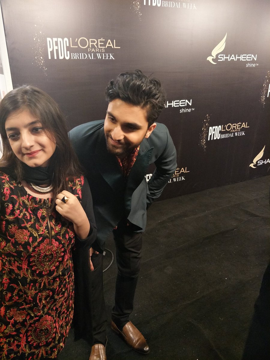 thestyleforward's tweet photo. Happy Birthday to this most kind and humble human being @ahadrazamir
ππ
Sharing this sweet picture of him posing with his fan taking selfie,
There were like hundreds of fans around him at the #plbw17 last year ALLAH bless you with all the success and happiness
#ahadrazamir https://t.co/YjcZp3ik2P