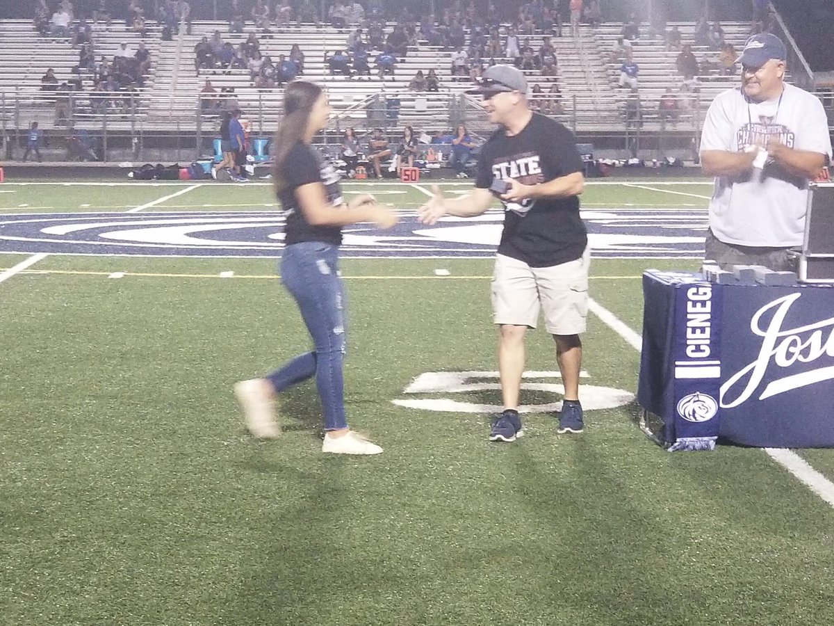 Receiving their 2018 State Championship hardware last night. Congratulations ladies and Coaches! Well deserved!