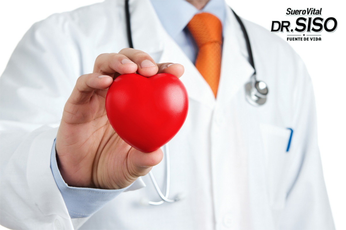 Hoy #29Sept se celebra el Día Mundial del Corazón y nosotros queremos lo mejor para ti, por eso te recomendamos tomar Suero Vital que descarta la posibilidad de padecer infartos!