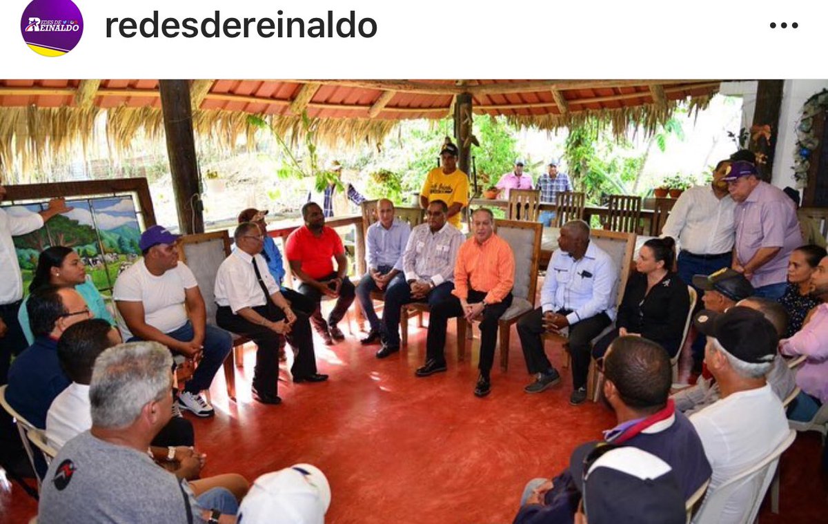 sinfalloreinald's tweet photo. Arrancó la ruta, en estos momentos estamos en Moca. #EspaillatConRP #SinFalloConReinaldo @Freddy_Montas @RedesdeReinaldo https://t.co/c7tCYjlE7H