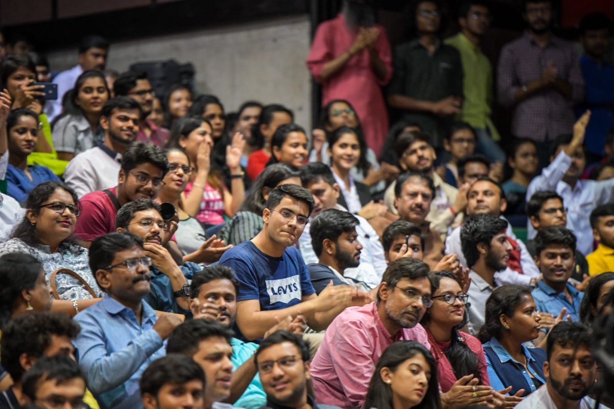 SadhguruJV's tweet photo. India's premier management institute, @IIMAhmedabad, hosted the 29th edition of Youth and Truth. May the students of IIMA become an integral part of the solution for various challenges of our times. -Sg #UnplugwithSadhguru https://t.co/MQMhU6sjLH