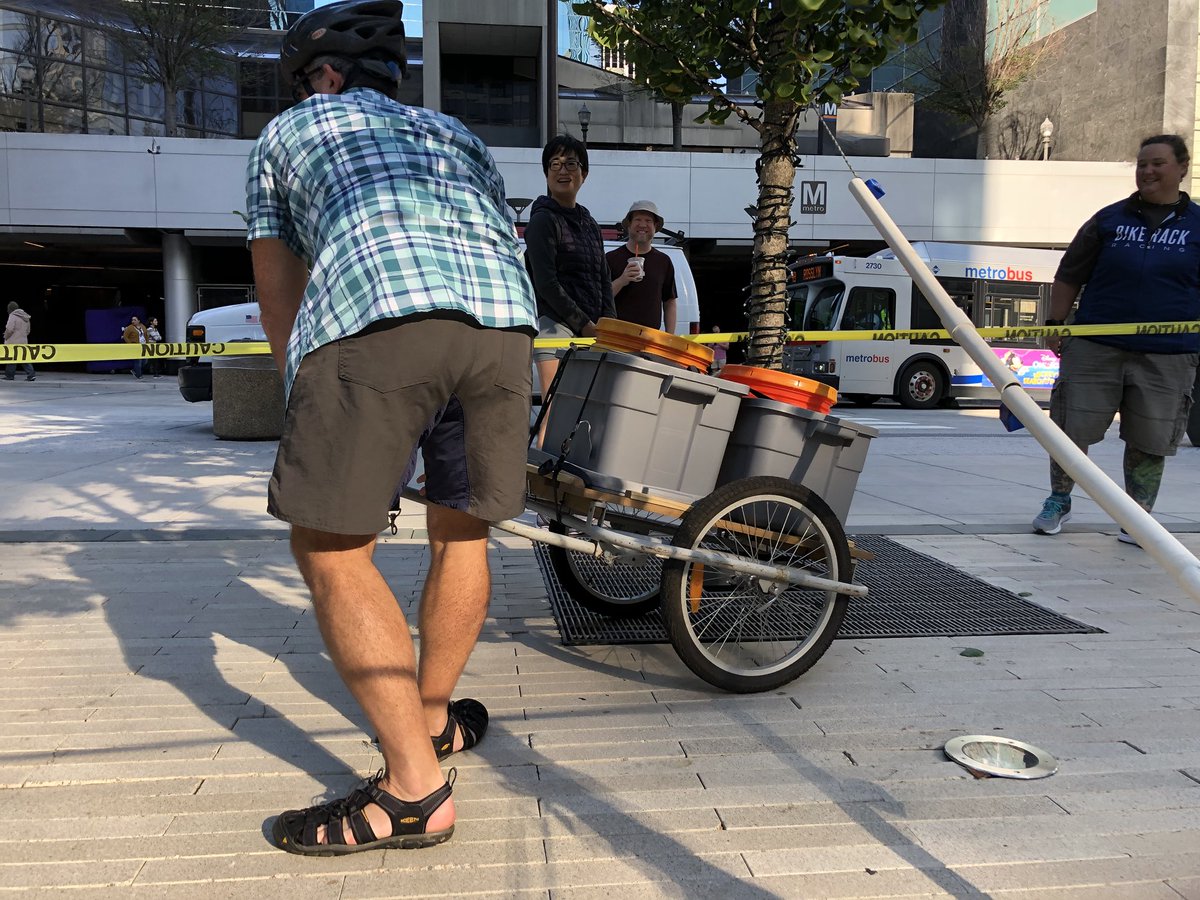 BikeArlington's tweet photo. Stairs, rails, cones, oh my! Obstacles will occur during natural disasters and learning how to navigate them is crucial. Needing to carry a bike is also a real possibility. @Bikerackracing @RosslynVA #DRTArlington #ArlingtonBikes #ARLPrep2018 #NATLPrep https://t.co/rcB3BeSJRb
