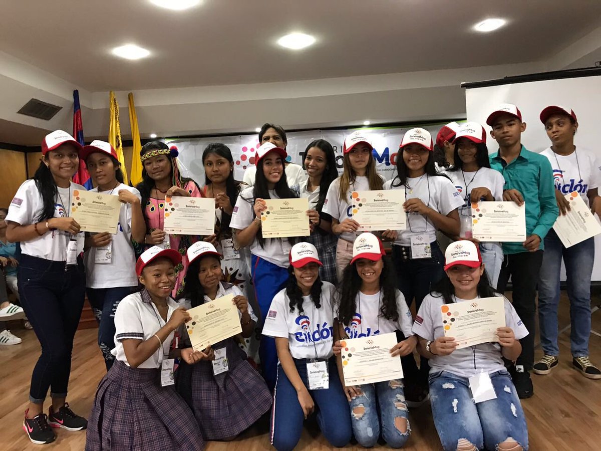 jaroldiazc's tweet photo. Alumnos investigadores del Depto La Guajira reciben certificación de sus Semilleros de Investigación feria #InnovaMag @programaciclon 👏🏼👏🏼 Gracias Gobernación del Magdalena por la invitación @waguilarcastro @yorlyasp @albarpinto @InecTIC @_parra78 @nodoguajira @RedCOLSI https://t.co/CmYWwSAJXF