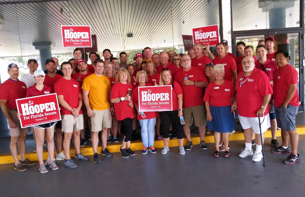 TrentPhillips_'s tweet photo. Great day for a Super Saturday with @EdHooper4FLSen! #TeamHooper is absolutely crushing it out there and will not be out worked! #FlaPol https://t.co/Mtt5gnxCM1