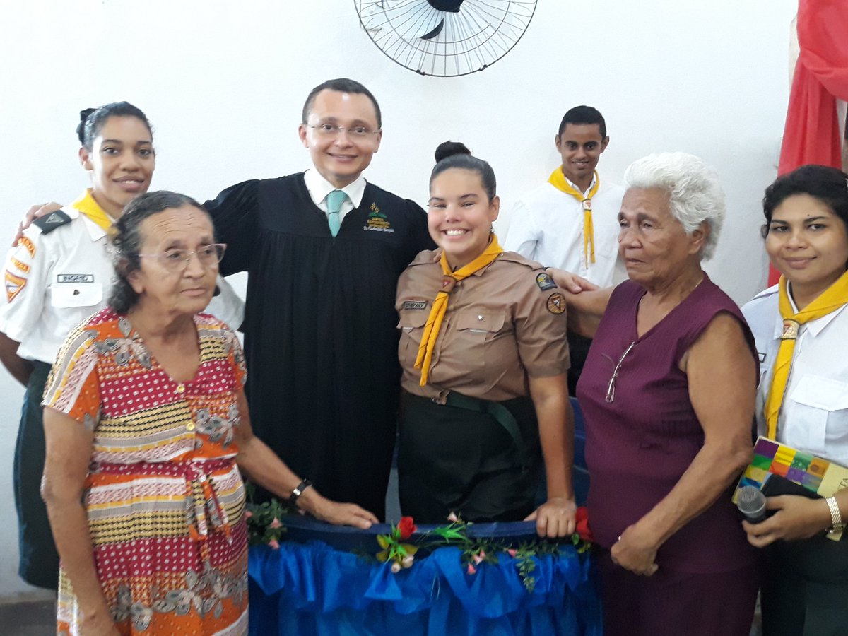 Pr_Clodonildo's tweet photo. Manhã Sabatica de Festa Batismal e Adoração!!!! 10 Amigos batizados para Glória de Deus!!!! Distr de São Cristóvão.
Deus é Tremendo!!!
#PrimaveraUNeB2018
 #VamosComTodos #SomosACe https://t.co/8kXuQn7X5R