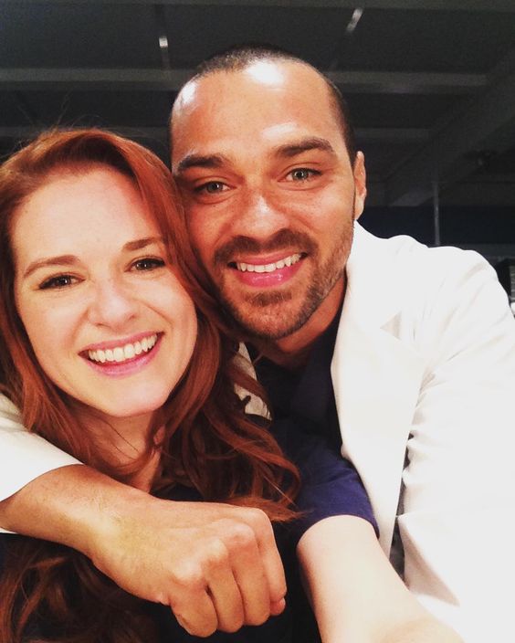 greyysdream's tweet photo. Eu amo um casal injustiçado que devia permanecer junto e nada mais importa além da minha opinião https://t.co/1lg8RO9bEy