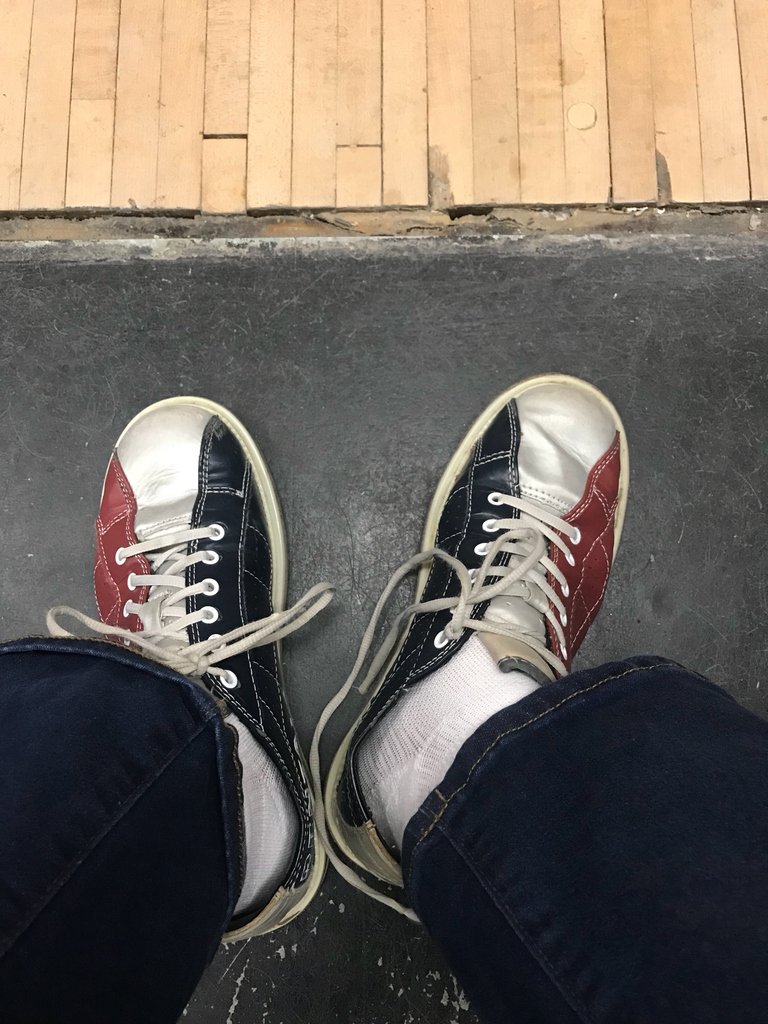 OneMrktSt's tweet photo. Where can I buy these?

#onemarket #newburyport #fall2018 #northshore #merrimackriver #vacationhome #vacation2018 #vrbo #airbnb #newburyportchamber #BeautifulDestinations #wedding #beach  #midcentury #destinationweddings #bowling https://t.co/Xul49qicyB