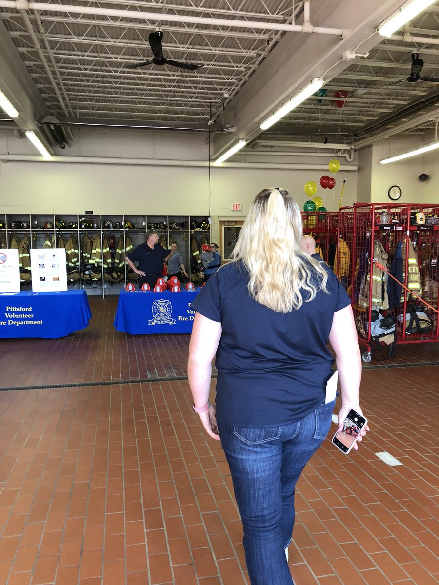 Stopping by the Pittsford fire department with <a href="/ginacapone_att/">Gina Capone</a> to express our appreciation for their service in our community!!! #activities #firstnet #att @CameronIsATT <a href="/shasriq/">Shariq Jamal</a> <a href="/marcellobenny/">Benjamin Marcello</a>