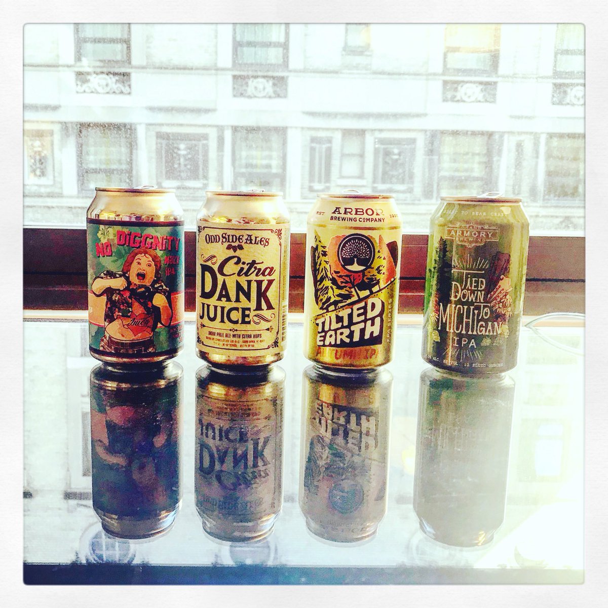 Megan_Mazurek's tweet photo. 🍻 Of course we brought a Michigan craft beer sampler with us to Chicago so we could appropriately pregame for my first ever road game!!! 〽️ #GoBlue 💙 https://t.co/dItw9XqzcY