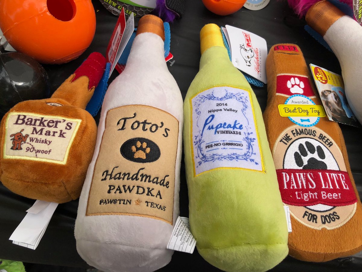 barkers mark dog toy