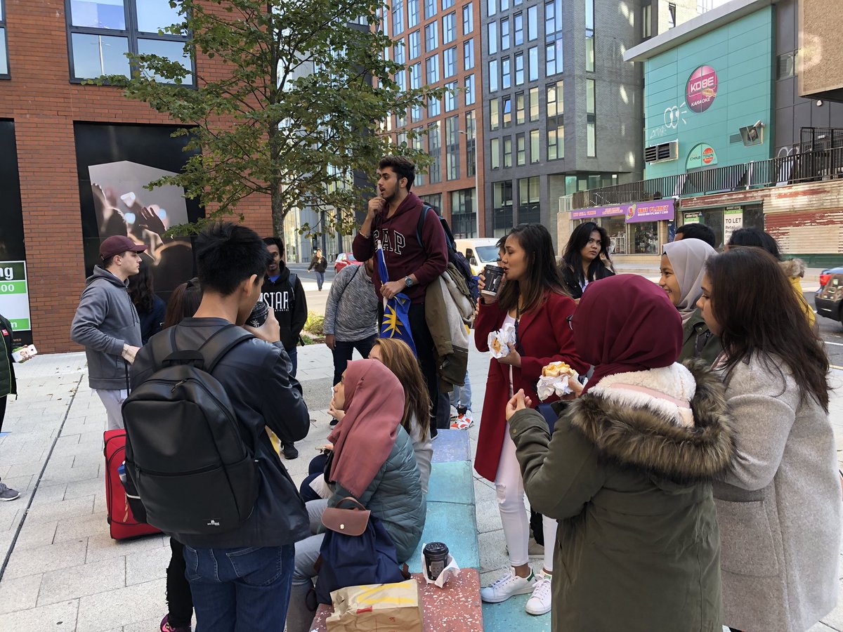 uwemsa's tweet photo. BRISTOL CITY TOUR | 29 September 2018  ✅✅✅✅🙌🏻🇲🇾✨ https://t.co/WxUWpPCnyg