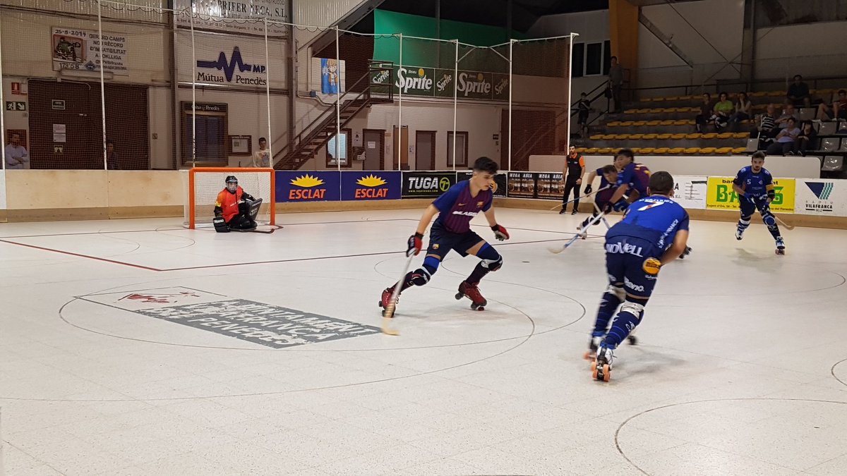esportspenedes's tweet photo. #COPAEP | La 5a Copa EsportsPenedès d'#okprimera #okplata arrenca amb empat.

🏑 Jornada 1
🥅 @CPVilafranca 2-2 @FCBhoquei B

https://t.co/Bbqd1ZZwKZ https://t.co/whKKbX2daO