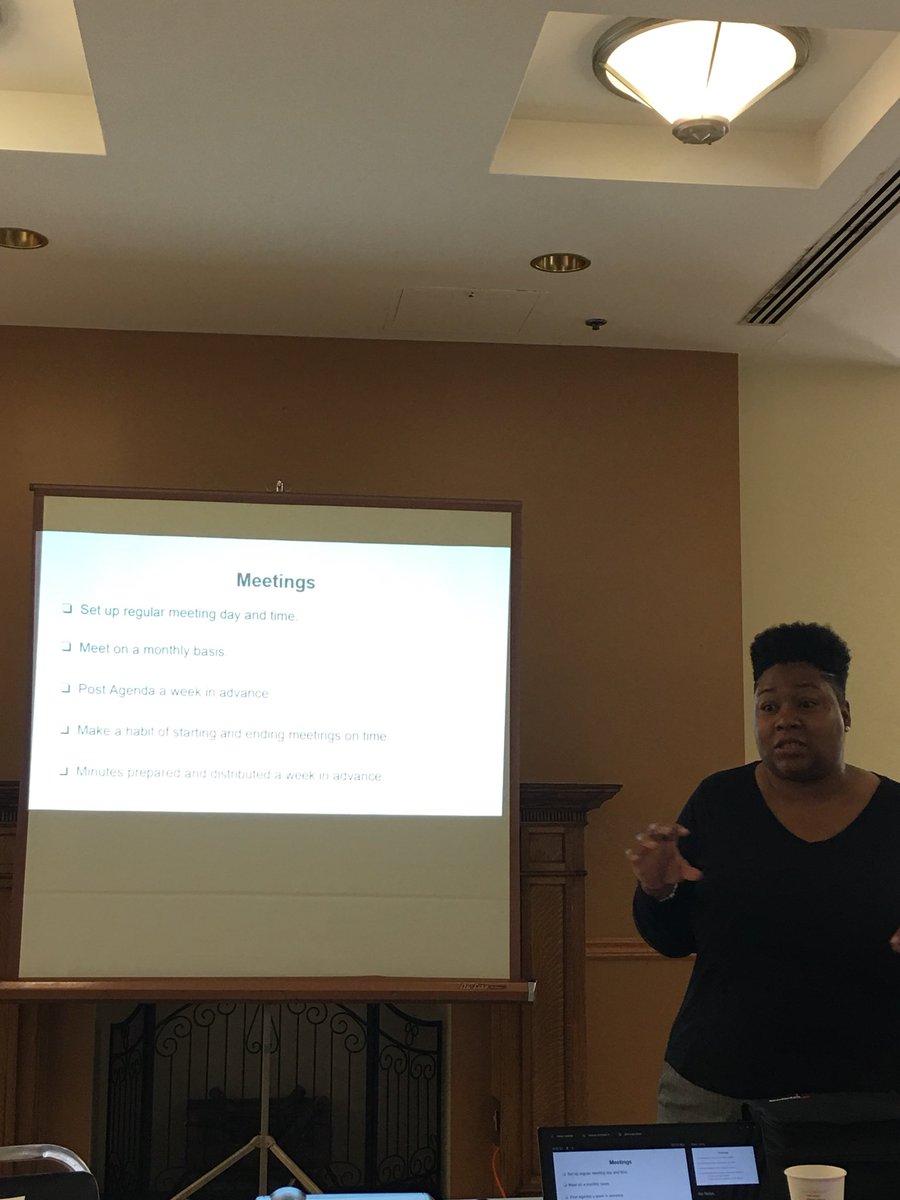 ILRaiseYourHand's tweet photo. LSC Roles &amp; Responsibilities presented by @J1Ramann- super excited she is here today to share her extensive LSC knowledge &amp; years of experience with fellow LSC members! #LSCPower #ChiTrustActingUp #OnTheTable2018 https://t.co/Y5c1vhICuj