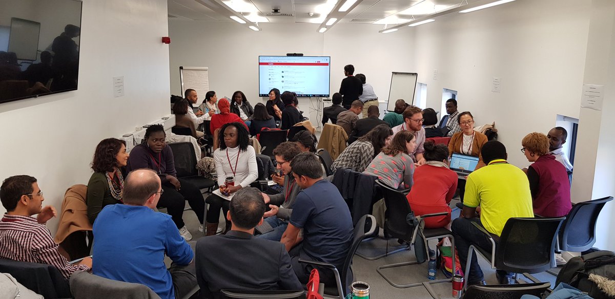 vladgordeev's tweet photo. Next #generation of #globalhealth
#changemakers enhancing #socialmedia skills during #EV2018 #hsr2018 @ev4gh https://t.co/ew0ud73Rdm