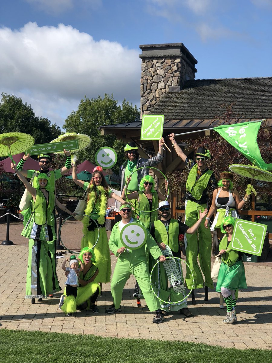 inthemkng's tweet photo. The @JoAnn_Stores YOU CAN DO IT crew is here spreading inspiration! This crew of cheerleaders are riding JoAnn Happy Bikes &amp; handing out YCDI’s &amp; positive vibes. Come to @BethelWoodsCenter today &amp; tomorrow to get some encouragement from this roaming pep squad #IntheMKNG https://t.co/Z1GJadvs0Z