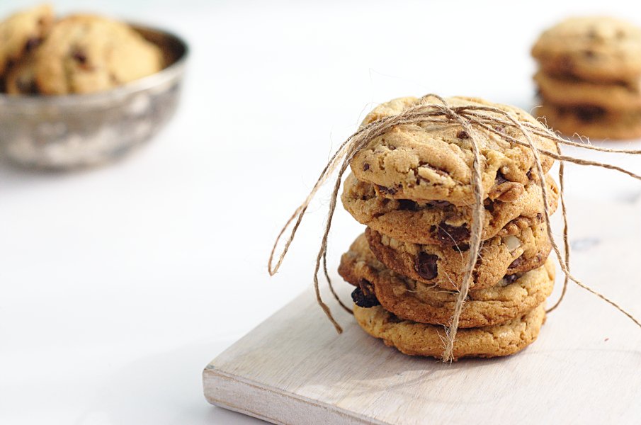 BlueSpoonBakery's tweet photo. Browned Butter Chocolate Chip Pecan Cookies #brownedbutter #butter #chocolate #chocolatechip #chocolatechipcookies #cookie #cookies #pecans https://t.co/TWAZJUHC7O https://t.co/xWTsCCrbnd
