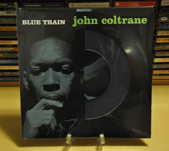 AllSalesVinyl's tweet photo. “Coltrane was signed as a solo artist on Prestige, but his next stop was an apprenticeship of sorts with pianist and composer Thelonious Monk. With Monk’s guidance, Coltrane extended his solos and explored multiphonics, ” writes John Diliberto for NPR. C… https://t.co/6DIgJOXUf0 https://t.co/8AtwetU9k4