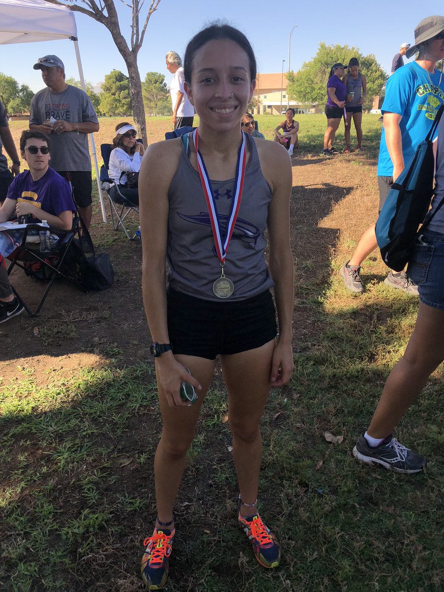 igarcia08_tech's tweet photo. Another amazing race! #eastlake #falconXC @babyaeriel @FalconsXC_EHS ๐ฅ๐๐ปโโ๏ธ https://t.co/lAjGxXOD7E