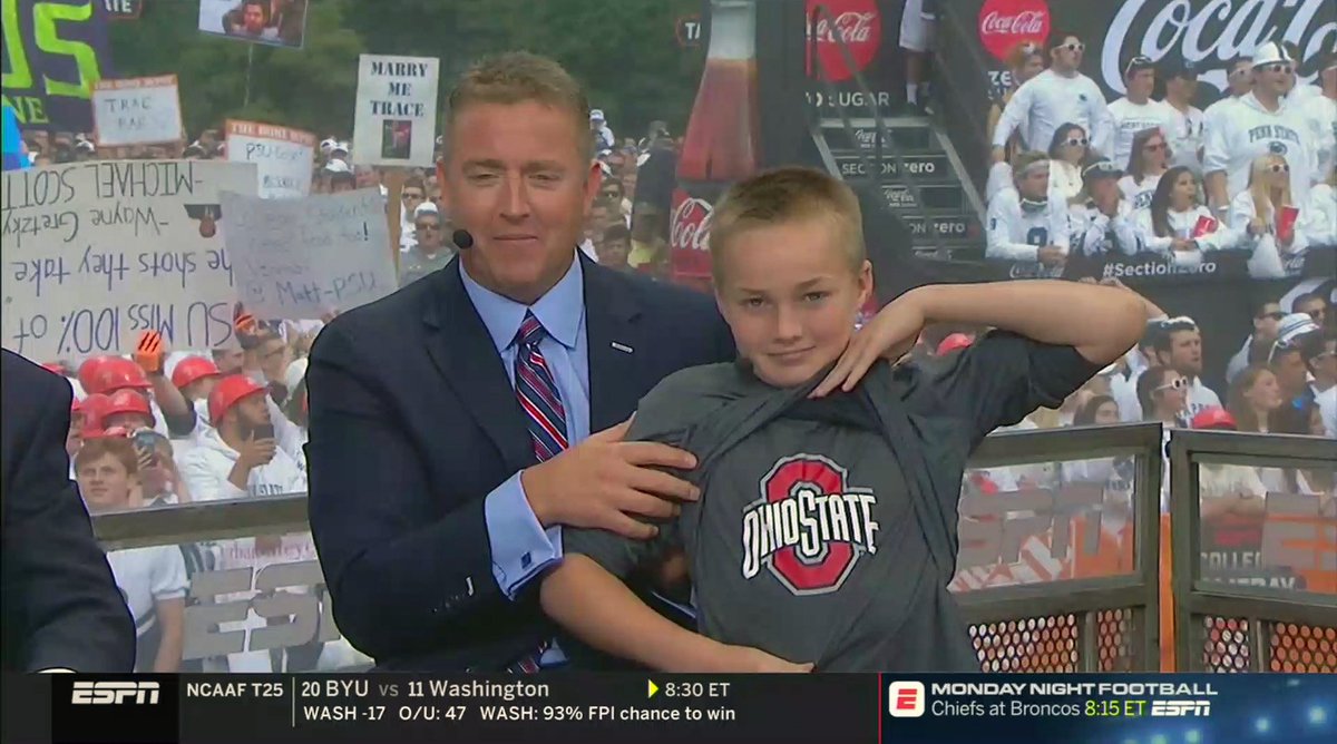 11W's tweet photo. It's in the blood. https://t.co/6aYsXZw4kM