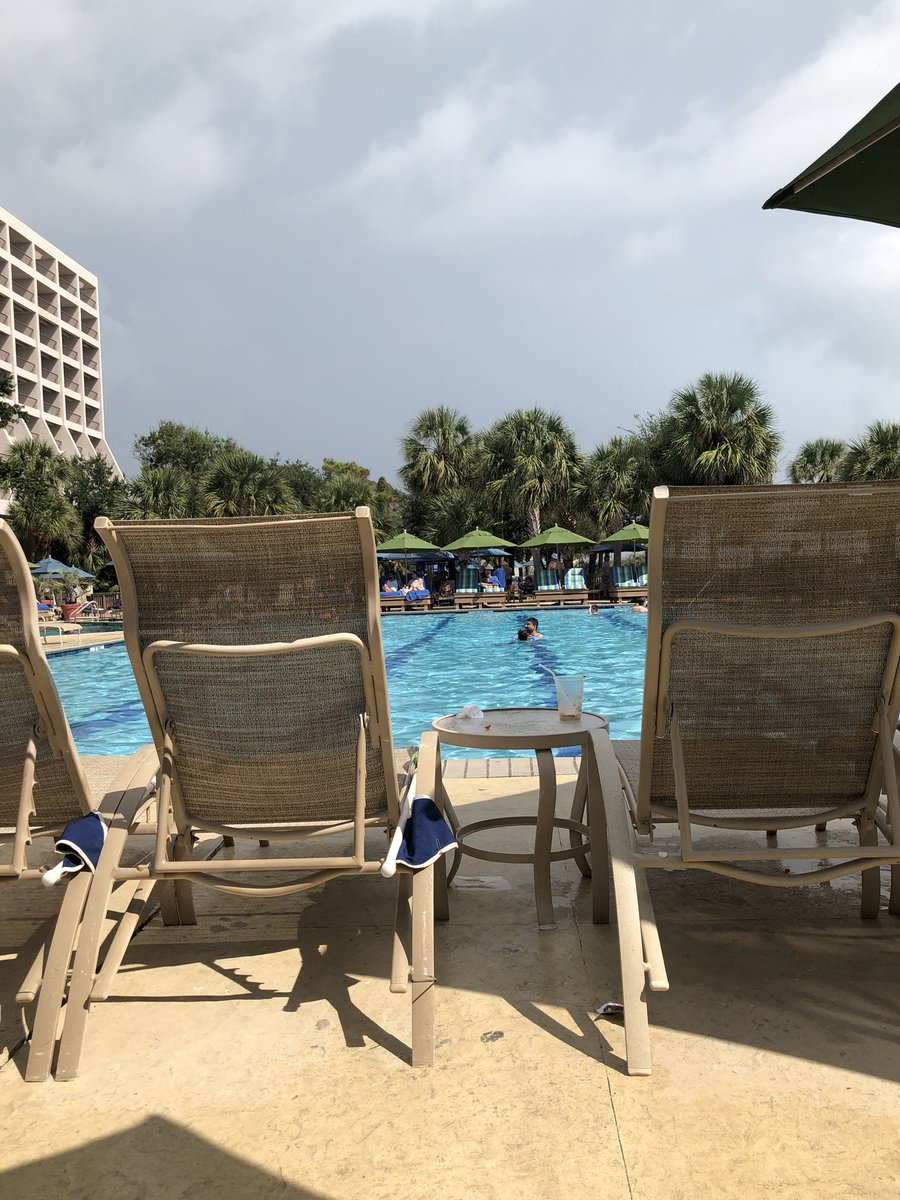 KGeorge06's tweet photo. Dear Lord. Why must you forsake us like this? We came to the pool and it started raining. We obviously didn’t come here to get wet. But, In Your Name, Amen. https://t.co/oA09MvYBpZ