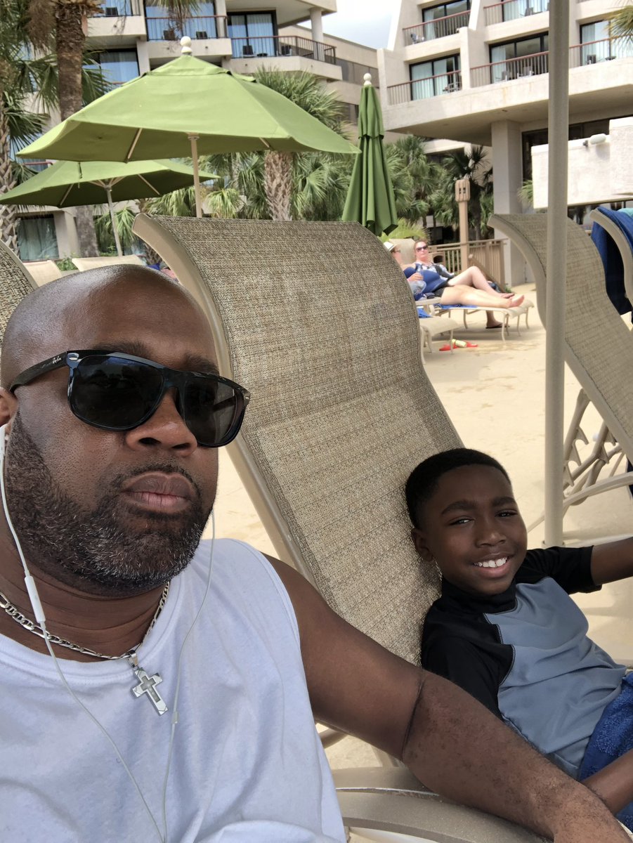 KGeorge06's tweet photo. Dear Lord. Why must you forsake us like this? We came to the pool and it started raining. We obviously didn’t come here to get wet. But, In Your Name, Amen. https://t.co/oA09MvYBpZ