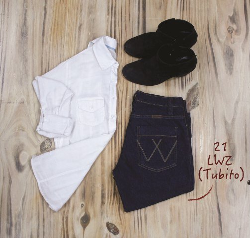 WranglerVen's tweet photo. Para ti que disfrutas estar a la moda, cuenta con nuestros jeans #Wrangler  en toda ocasión.
#tendencias #fashion #LoUltimo https://t.co/rggZrwM7Gr