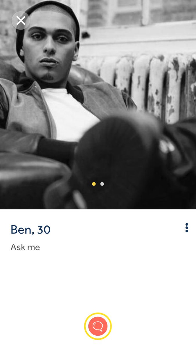LMarshallMusic's tweet photo. @ColorDating Hi guys, this isn't me on your app, that's a catfish. Please remove my pics from Ben Victor's profile. https://t.co/70lONa7DXM