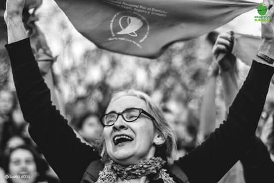 Comida_deGusano's tweet photo. #28S
#DiaInternacionalporelAbortoSeguro
#Mendoza

📷 @samanta333 

🍏#PrimitivoSubReal Voz y Cultura https://t.co/nmSfrKlrk0