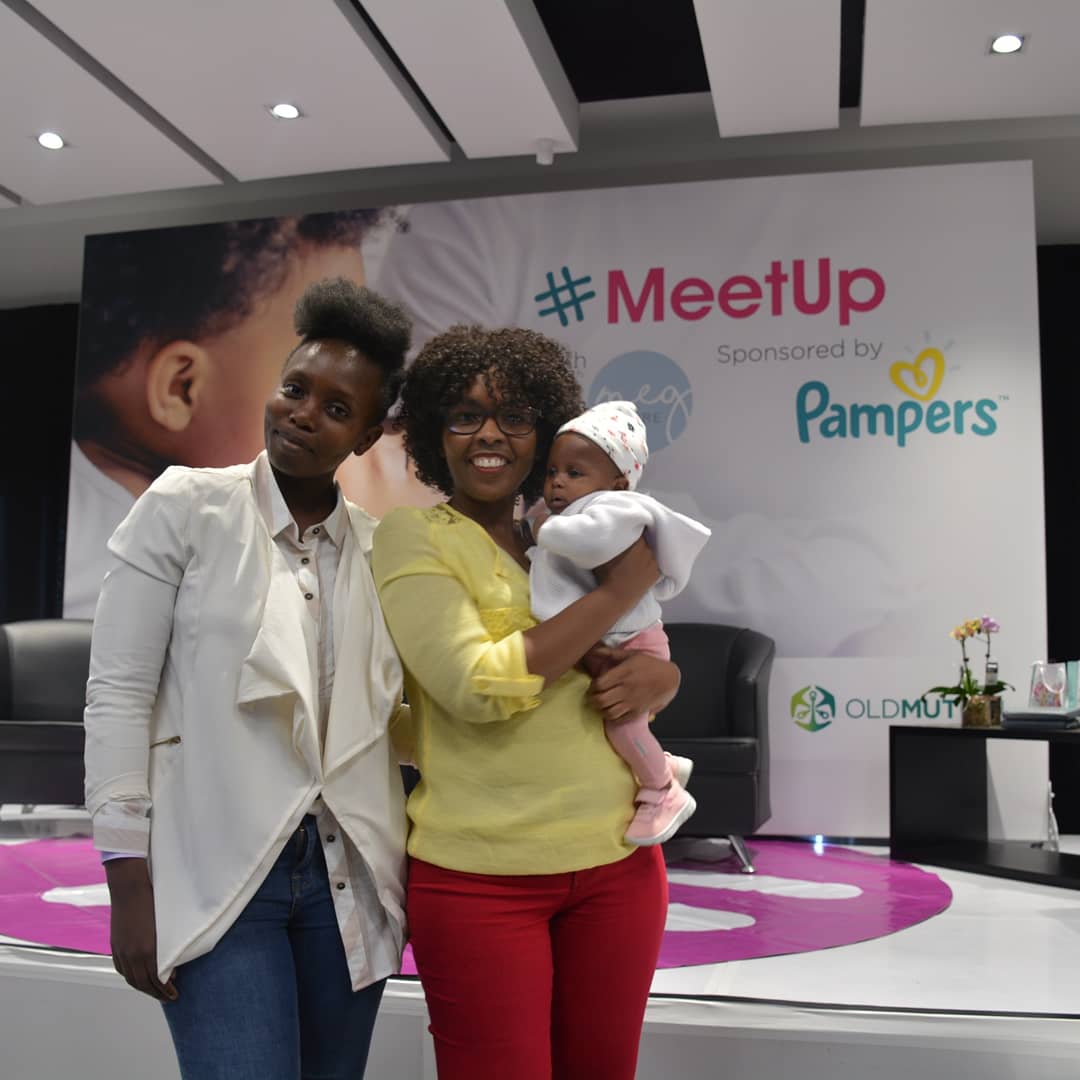 FabLeorna's tweet photo. Day well spent with these amazing ladies #BabyMeetUp #BabyShowSA #Johnsonsbabyhealth @Hypress @megfaure @letshegom #Unjaniclinics https://t.co/ydWynb1Aws