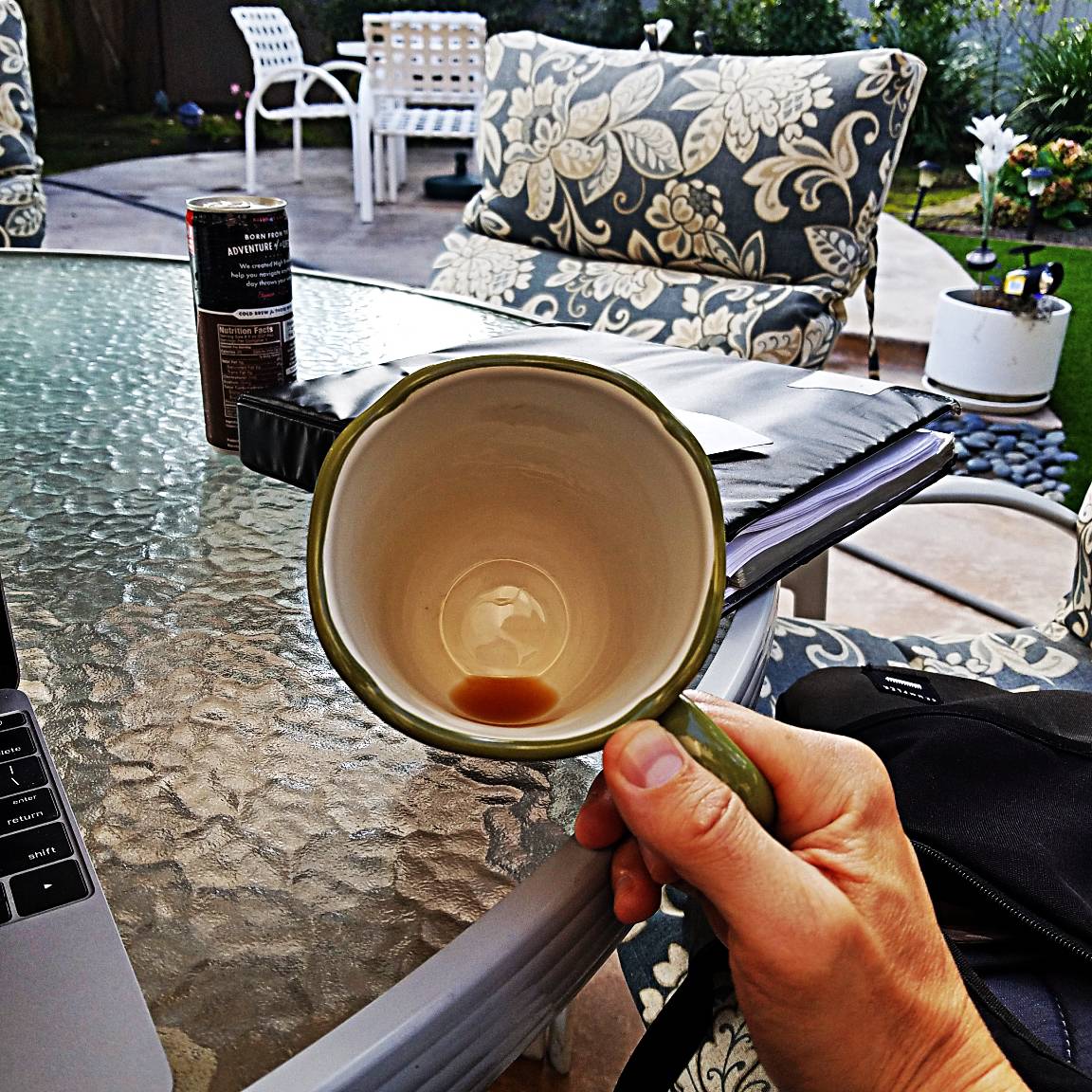 SirJacobSidney's tweet photo. Pacing myself for a day-long observance...
#NationalCoffeeDay #actorfood https://t.co/PgxGibRSJD
